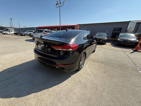 Used 2018 Hyundai Elantra SEL w/ Cargo Package image 10