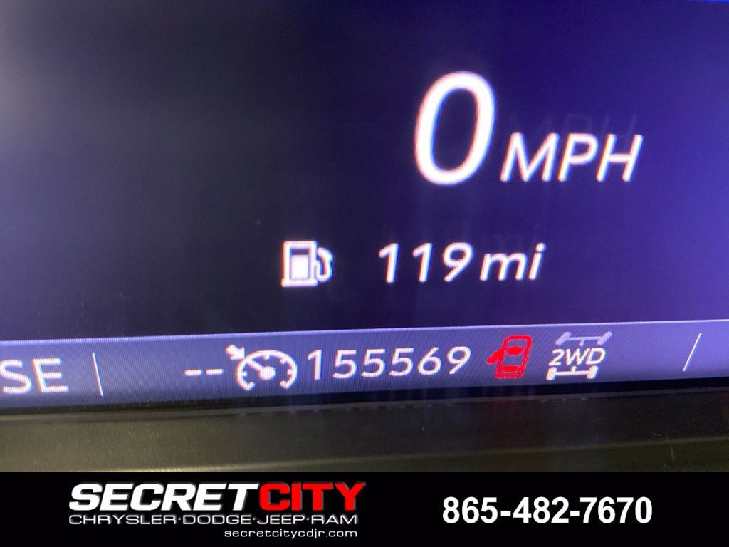Used 2020 Chevrolet Silverado 1500 LT w/ Convenience Package AWD/4WD image 18