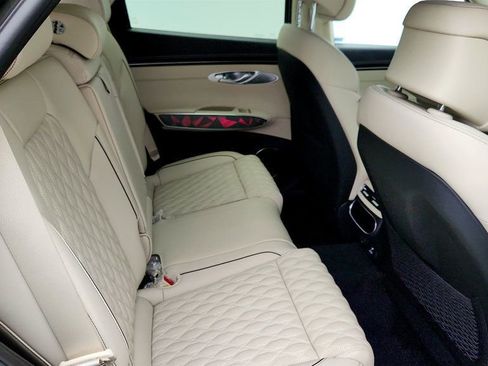 Used 2025 Genesis GV70 3.5T Sport w/ Sport Advanced Package image 26