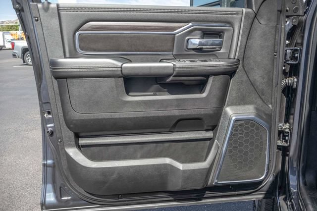 Used 2026 RAM 2500 Laramie AWD/4WD image 14