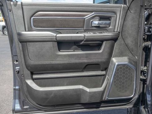 Used 2026 RAM 2500 Laramie AWD/4WD image 14