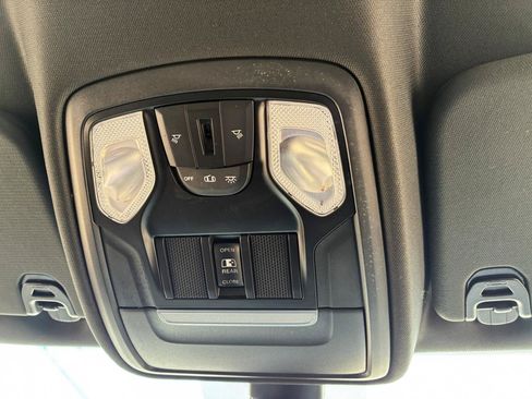 Used 2021 RAM 1500 Lone Star AWD/4WD image 10