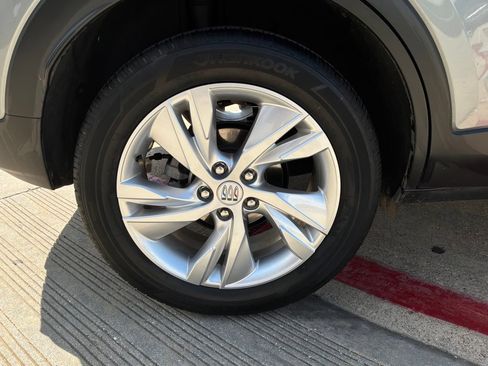 Used 2025 Buick Encore GX Preferred FWD image 9