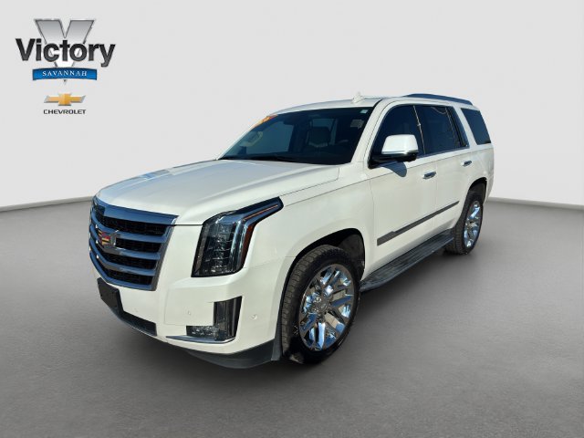 Used 2020 Cadillac Escalade Luxury AWD/4WD image 3