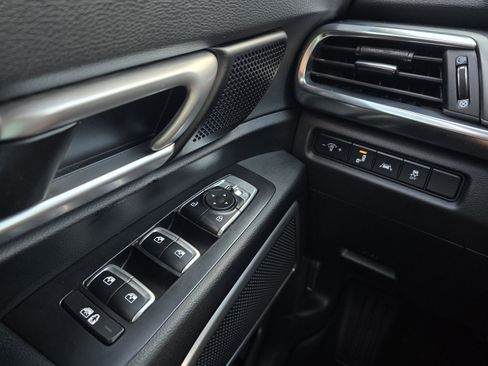 Used 2022 Kia Telluride S AWD/4WD image 22