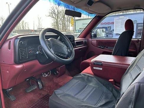 Used 1995 Dodge Ram 3500 Truck LT image 7