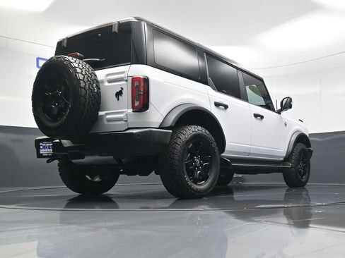 Used 2025 Ford Bronco Outer Banks image 44