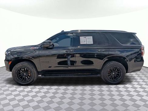 Used 2024 Chevrolet Tahoe Z71 w/ Luxury Package AWD/4WD image 7