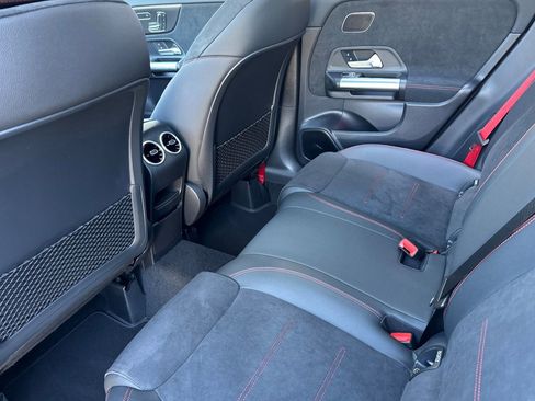 New 2025 Mercedes-Benz GLA 35 AMG 4MATIC image 21