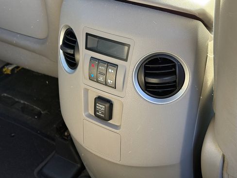 Used 2013 Honda Pilot EX image 32