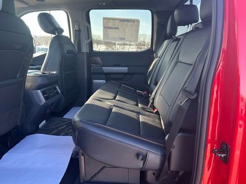 New 2026 Ford F250 Lariat w/ Black Appearance Package image 10