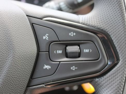 New 2026 Chevrolet Trax LS w/ LS Convenience Package FWD image 35