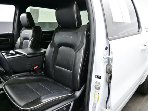 Used 2023 RAM 1500 Laramie AWD/4WD image 13