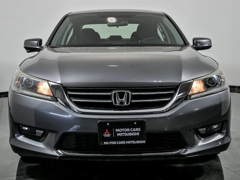 Used 2014 Honda Accord EX image 4