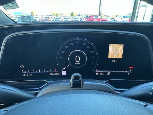 Certified 2024 Cadillac Escalade Sport w/ LPO, ONYX Package image 23