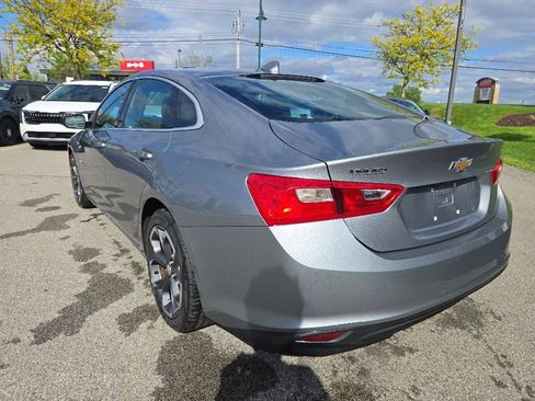 Used 2023 Chevrolet Malibu LT FWD image 5