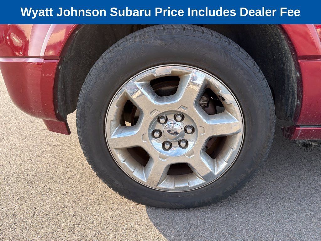 Used 2013 Ford Expedition Limited RWD image 2