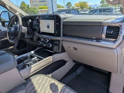 Certified 2026 Ford F350 Platinum w/ Platinum Plus Package AWD/4WD image 36