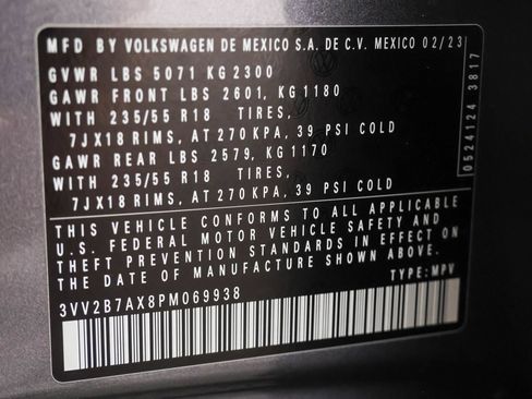 Used 2023 Volkswagen Tiguan SE AWD/4WD image 49