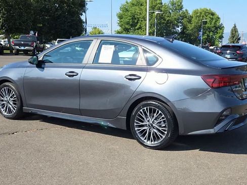 Used 2023 Kia Forte GT-Line w/ GT-Line Premium Package FWD image 6