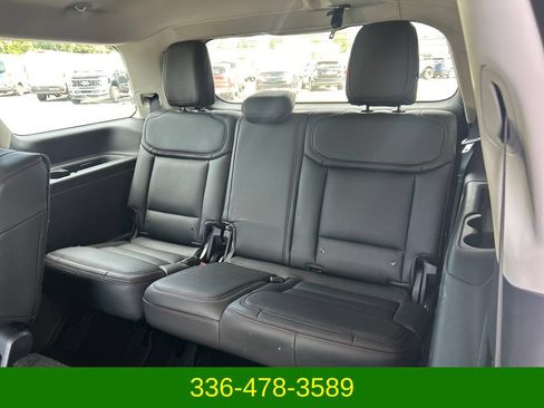 Used 2025 Ford Expedition Active RWD image 34