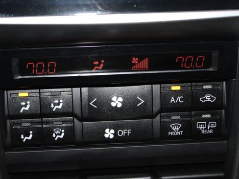 Used 2012 Toyota 4Runner Limited image 28