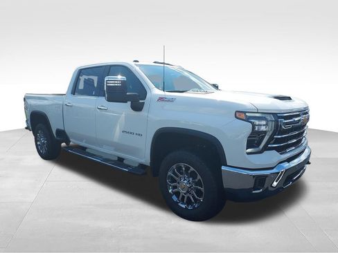 New 2026 Chevrolet Silverado 2500 LTZ w/ LTZ Plus Package AWD/4WD image 7