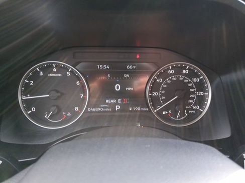 Used 2024 Mitsubishi Outlander AWD image 18