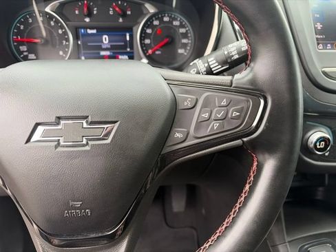 Used 2023 Chevrolet Equinox RS AWD/4WD image 17
