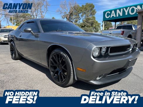 Used 2012 Dodge Challenger R/T RWD image 1