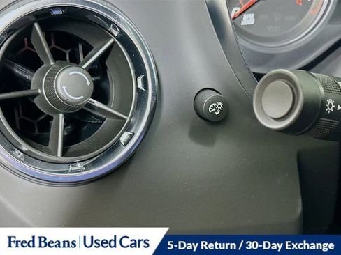 Used 2023 Chevrolet Camaro LT RWD image 15