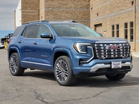 New 2026 GMC Terrain Denali w/ LPO, Floor Liner Package image 2