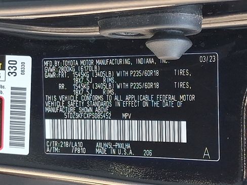 Certified 2023 Toyota Sienna Limited AWD/4WD image 29