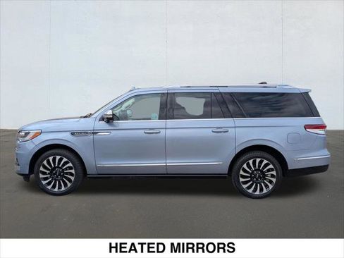 Certified 2023 Lincoln Navigator L Black Label AWD/4WD image 2