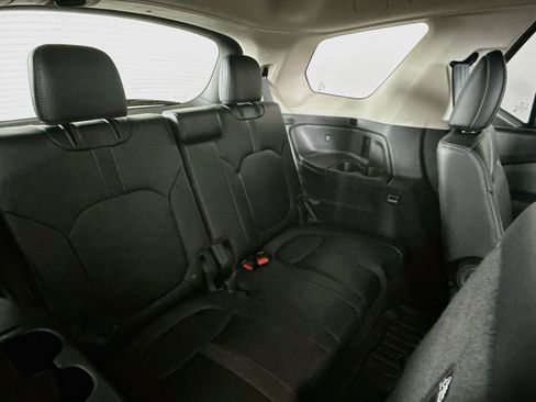 Used 2024 Honda Pilot EX-L image 34