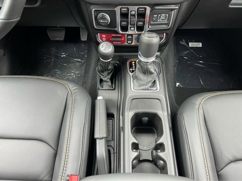 New 2025 Jeep Wrangler Unlimited Rubicon 392 image 28