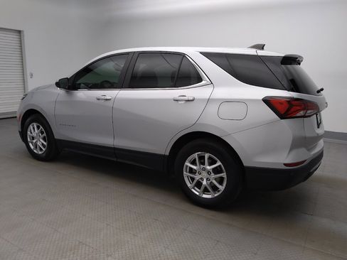 Used 2022 Chevrolet Equinox LT FWD image 3