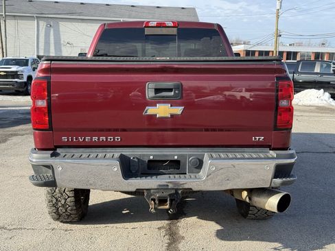 Used 2015 Chevrolet Silverado 2500 LTZ w/ Driver Alert Package image 7