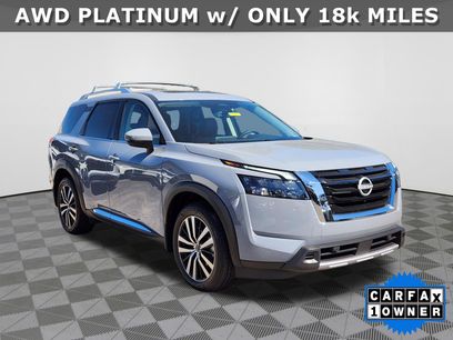Used 2025 Nissan Pathfinder Platinum w/ Cargo Package