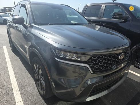 Used 2021 Kia Sorento S AWD/4WD image 2