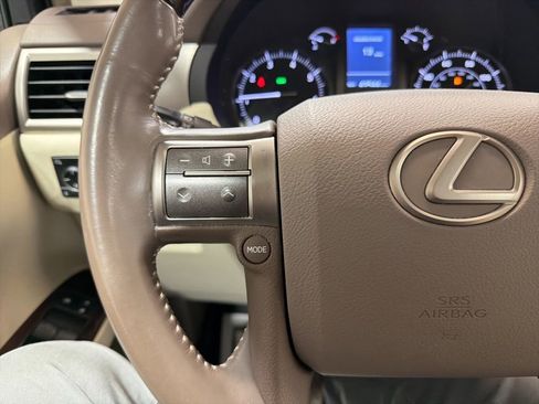 Used 2019 Lexus GX 460 Premium w/ Premium Package AWD/4WD image 28