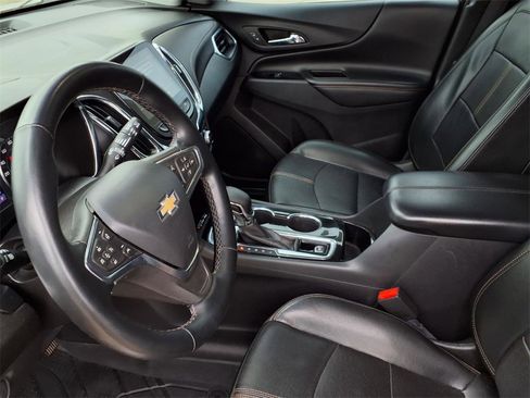Used 2023 Chevrolet Equinox Premier image 16