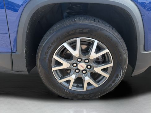 Used 2023 GMC Acadia SLE w/ Driver Convenience Package AWD/4WD image 26