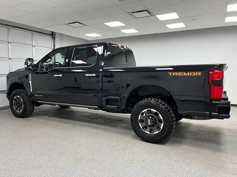 Used 2024 Ford F350 Platinum w/ Tremor Off-Road Package AWD/4WD image 7