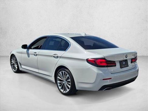Used 2023 BMW 530i image 8