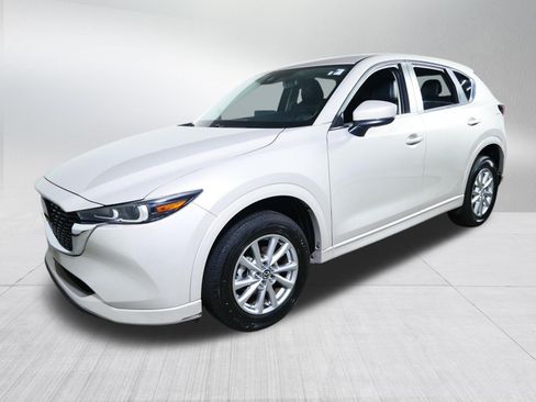 Used 2025 MAZDA CX-5 AWD 2.5 S w/ Preferred Package image 3