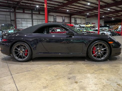 Used 2013 Porsche 911 Carrera S RWD image 24