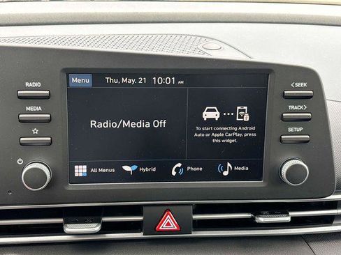 New 2026 Hyundai Elantra Hybrid FWD image 9