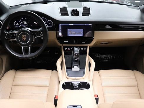 Used 2019 Porsche Cayenne S AWD/4WD image 23