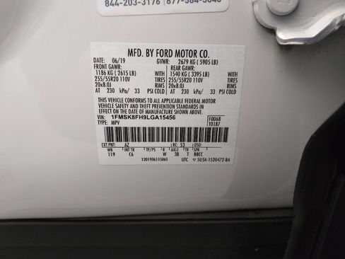 Used 2020 Ford Explorer Limited image 33